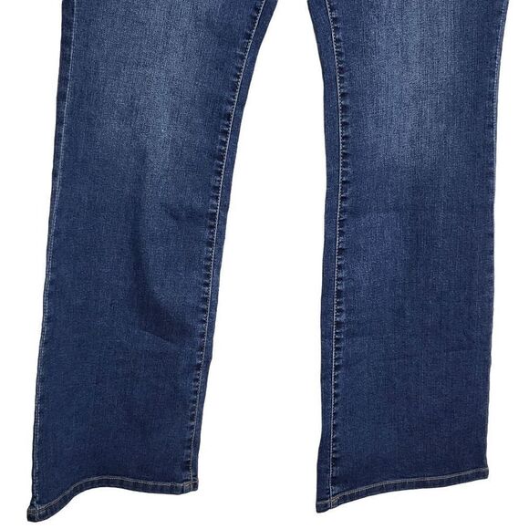 Eloquii Slim Bootcut Jean Size 18 - Picture 6 of 12